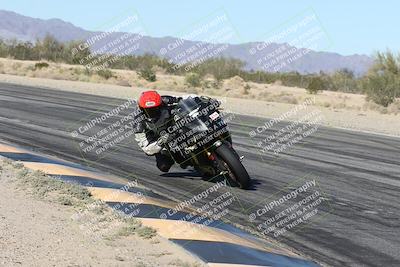 media/Dec-04-2025-Racers Edge (Thu) [[5ebc9f124d]]/2-A Group/1-Session 2 (Turn 7 Inside)/